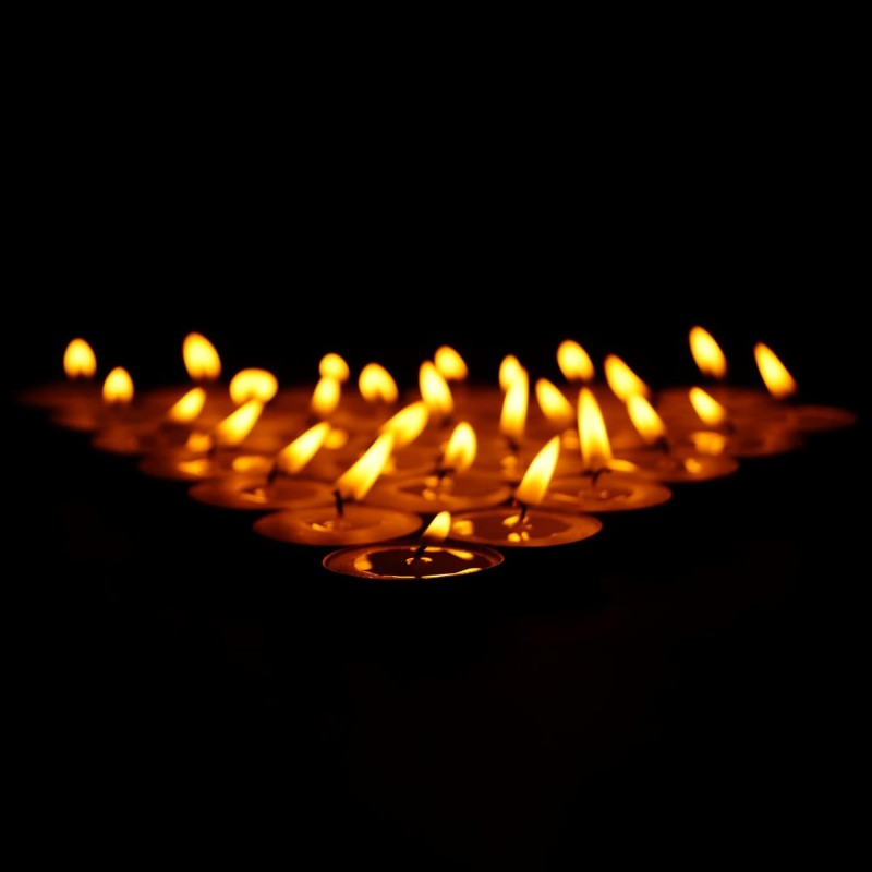 Wick-a-Roo Candles Paraffin Wax Candles Tea Light, 3 hr Burn time, No Residue Diwali Decoration,Smokeless, (100 PC Unscented) Wick-a-Roo Candles Paraffin Wax Candles Tea Light, 3 hr Burn time, No Residue Diwali Decoration,Smokeless, (100 PC Unscented)