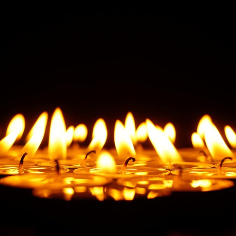 Wick-a-Roo Candles Paraffin Wax Candles Tea Light, 3 hr Burn time, No Residue Diwali Decoration,Smokeless, (100 PC Unscented) Wick-a-Roo Candles Paraffin Wax Candles Tea Light, 3 hr Burn time, No Residue Diwali Decoration,Smokeless, (100 PC Unscented)